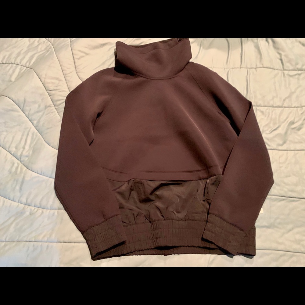 Lululemon Power Position Pullover size small